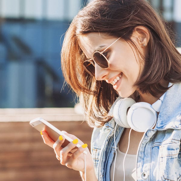 Yale Smart Home Living: Out and About